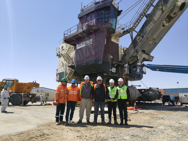 Successful Implementation of 2700 Ton Ultra-large Electric Shovel Synchronous Lifting Project in Mongolia